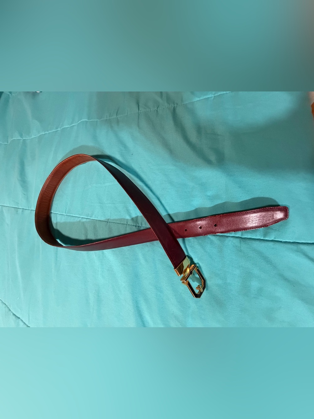 Clarks Burgundy Leather Belt with Gold Buckle Genuine calfskin